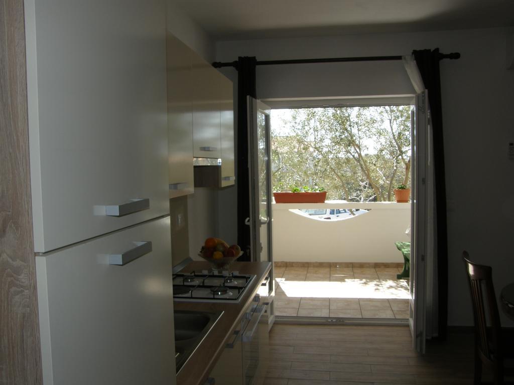 Apartments Marino Povljana Exterior foto