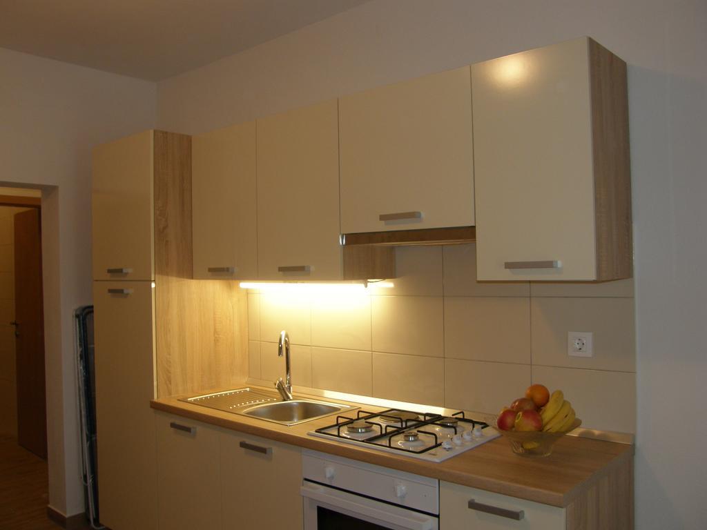 Apartments Marino Povljana Exterior foto